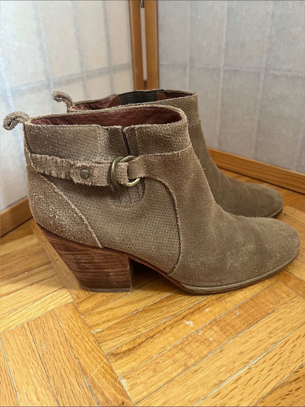 Rachel Comey beige suede Mars boot 7.5